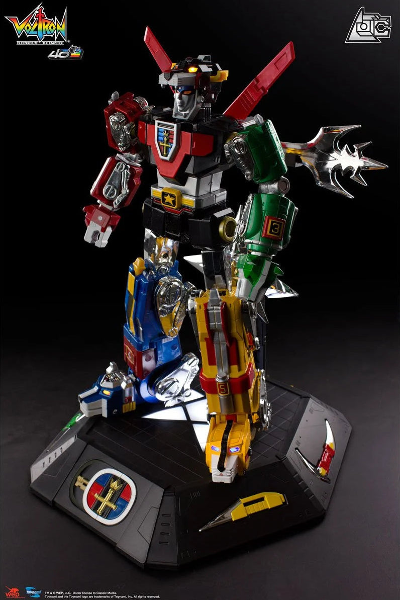 Voltron Defender of the Universe 40th Anniversary Collector's Set
