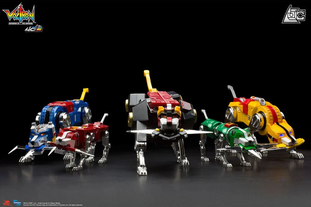 Voltron Defender of the Universe 40th Anniversary Collector's Set